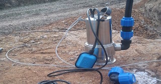 Установка дренажного насоса в Острогожске - услуги от СантехДомСтг, расценки от 3115 рублей
